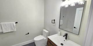 130 Ellis Avenue Gallery 11