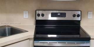 5420 W 21st Ct Gallery 1