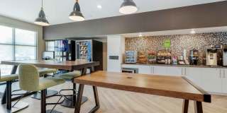 Phoenix – Chandler – Airport Gallery 1