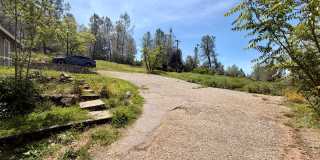 Updated 2 Bedroom 1 Bathroom in Grass Valley Gallery 3