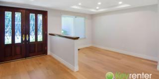 Beautiful 4 Bed / 3 Bath Bollinger Hills Home with Gorgeous Remodeled Kitchen! Gallery 32