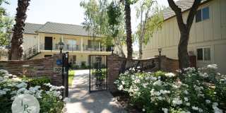 Fig Garden TownHome, 2BR/1BA – Great location, well maintained community! Gallery 1