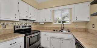 1532 NE 39th Street 0, Oakland Park, FL 33334 Gallery 1