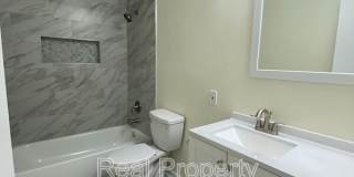 1931 17th St NW Gallery 15