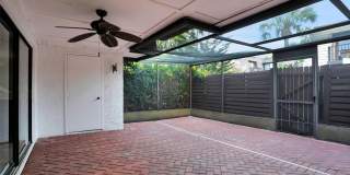 15217 W POND WOODS Drive Gallery 43