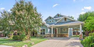 UT PRE-LEASE: Beautiful 6 Bed/ 4 Ba Home In North Loop Area, Mins To UT Gallery 1