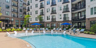 Solis Midtown Gallery 8