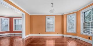 22 Sycamore Street Gallery 10