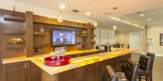 Colony at Dadeland Gallery 6