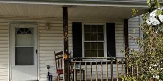 1295 Mahone Street Gallery 1