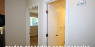 SE Garrett Dr - Milwaukie 3 bedroom with hardwood floors SE Garrett Dr - Milwaukie 3 bedroom with hardwood floors Gallery 23