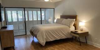 1660 Twelve Oaks Way Gallery 10