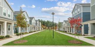 Hamlet Huntersville Gallery 26