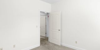 Luxurious Condo in North Orem Gallery 16