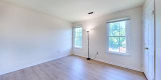 8508 SILVERDALE Road Gallery 29