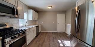 5BR Home in Belknap Lookout, Walk to Downtown and Medical Mile Gallery 4