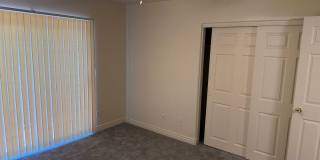 wonderful 3 bedroom townhome with a great location! Gallery 6