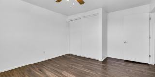 6 Bedrooms, 3 Bath,  Pool CLOSE TO ASU (Rural & Broadway) Gallery 47