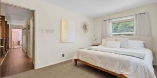 Discover Old World Charm in Northern Hills! Discover Old World Charm in Northern Hills! Gallery 19