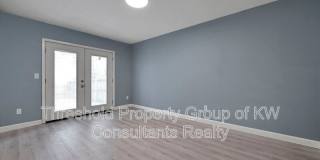 5809-5811 Pepperwood Court Gallery 15