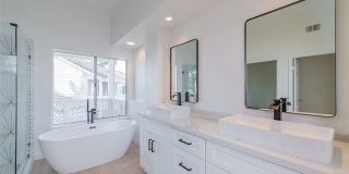15 Harborcrest Gallery 1