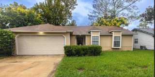 3-bedroom, 2-bathroom single-family home Gallery 1