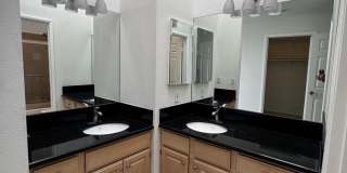 Large Updated Two-Story Townhouse For Rent Gallery 19