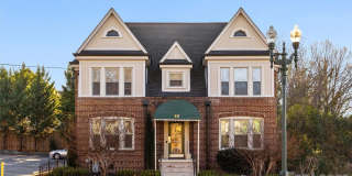 49 Corban Avenue SW unit: 8 Gallery 1