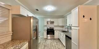 Updated 3-Bedroom Home Near TJC & Medical District! Gallery 6