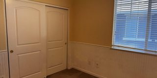 Beautiful and spacious 4 bedroom/ 2.5 bathroom home Gallery 14