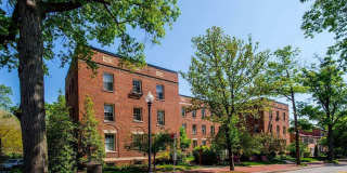 Top Floor Georgetown Two Bedroom in Amazing Location! Gallery 1