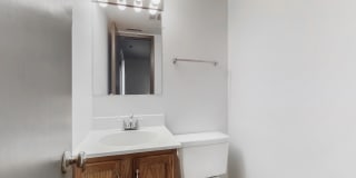 Colonial Village Gallery 34