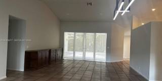 1200 NW 101st Ave Gallery 8