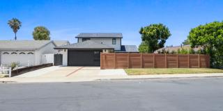 Renovated Lake Forest Home with Expansive Yard & Modern Finishes Gallery 1