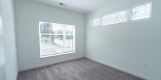 1460 Grant Gallery 21