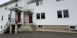 50 Lincoln Avenue Gallery 16