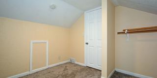 Beautiful 4-Bedroom, 1-Bathroom Home Available Now in NE Minneapolis! Gallery 16