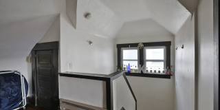 GREAT OSU SOUTH CAMPUS LOCATION - Ridiculously Nice back deck and off-street parking for everyone Gallery 25