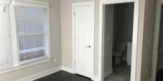 1218 Macomb Place Gallery 12