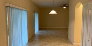 WYNDHAM LAKES ESTATES 4/2.5 HOME FOR RENT - LAKE VIEW! Gallery 12