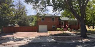 Pleasant Valley 5 Bedroom Gem with AC! Gallery 3