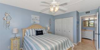 5855 MIDNIGHT PASS ROAD Gallery 35