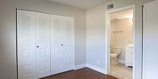 $250 OFF FIRST MONTH RENT!! Affordable & Newly Remodeled 1-Bedroom in the Heart of Fort Myers! Gallery 18