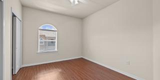 Las Torres Gallery 8