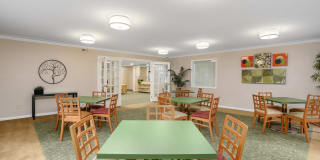 Farmington Oaks Gallery 25