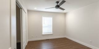 Highland Park Gallery 11