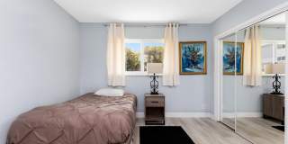 505 NE 20th Avenue Gallery 17