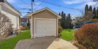 304 Grassmere Avenue Gallery 21