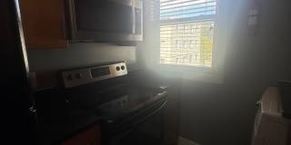 2838 HARTFORD ST SE #203 Gallery 10