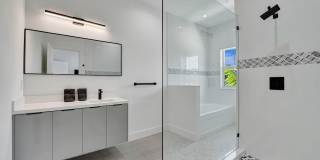 1220 NE 15th Avenue Gallery 29